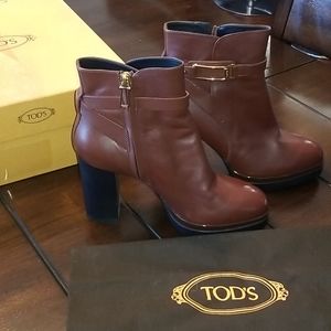 Tod's Ankle Boots